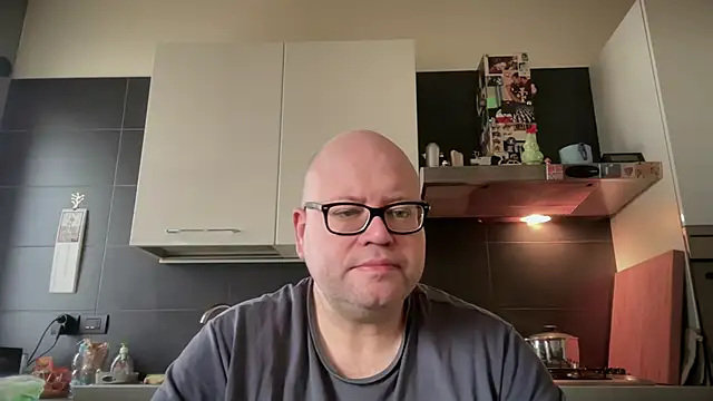 theitalianbear online show from 02.02.25