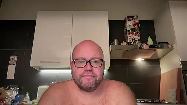 theitalianbear online show from 09.12.25