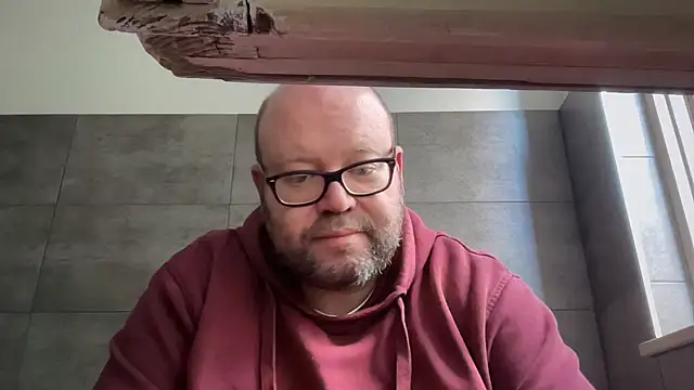 theitalianbear online show from 04.08.26