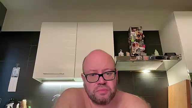 Snapshot of theitalianbear chatting on 08.01.26 theitalianbear online show from 08.01.26