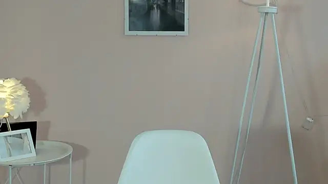 Snapshot of BernieceZiegel chatting on 07.30.26 BernieceZiegel online show from 07.30.26