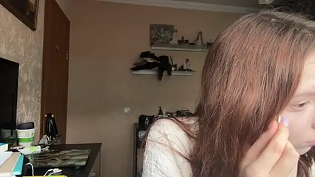 Snapshot of AliceLoveq chatting on 07.30.26 AliceLoveq online show from 07.30.26