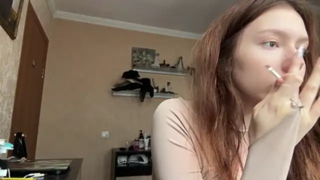 Snapshot of AliceLoveq chatting on 07.31.26 AliceLoveq online show from 07.31.26