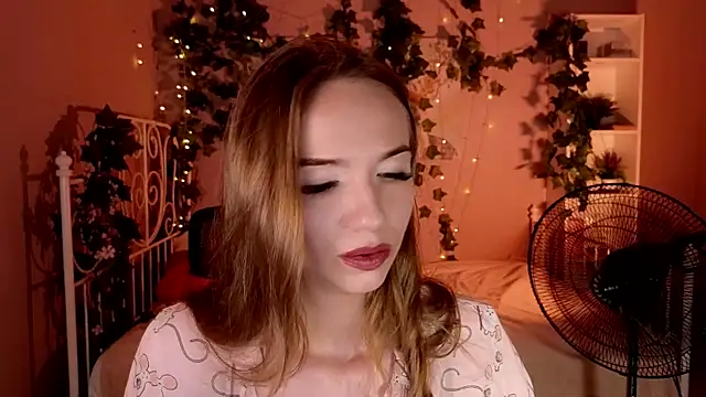 Cutie  Kitty online show from 08.05.26