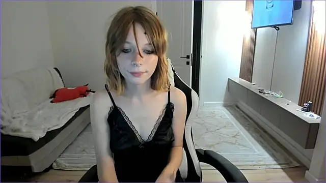 miss mollysally online show from 08.07.26