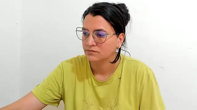 MARILYN GARCIA online show from 09.17.25