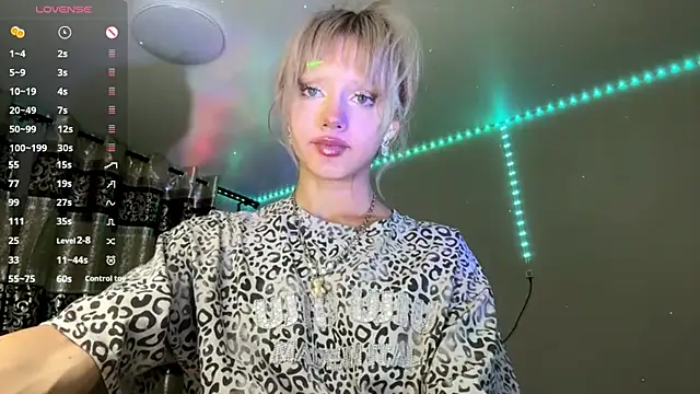 MichellFitzloff online show from 08.06.26