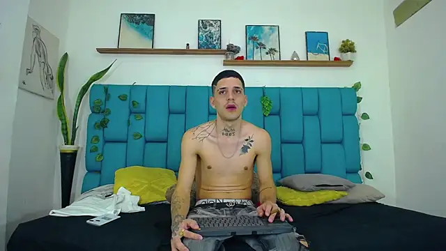 MaxHornyLatin online show from 08.07.26