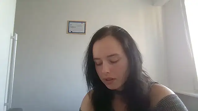 Exclusive Pearl online show from 08.08.26