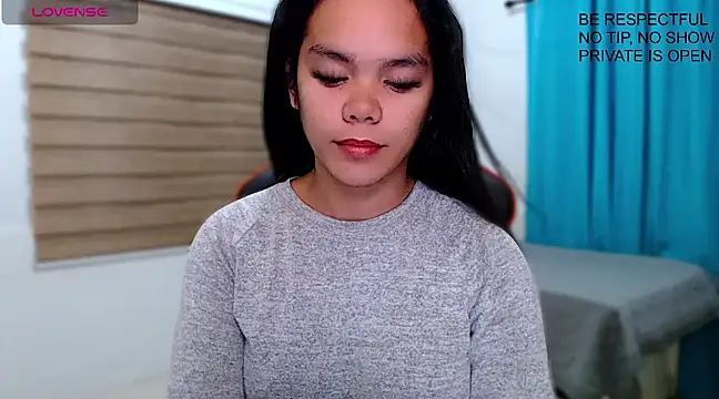 ava sheeks online show from 12.18.24