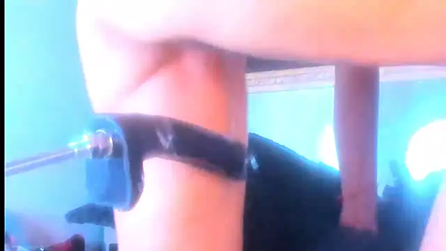  thamara25 online show from 03.14.25