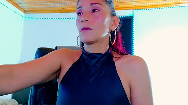  thamara25 online show from 03.11.26