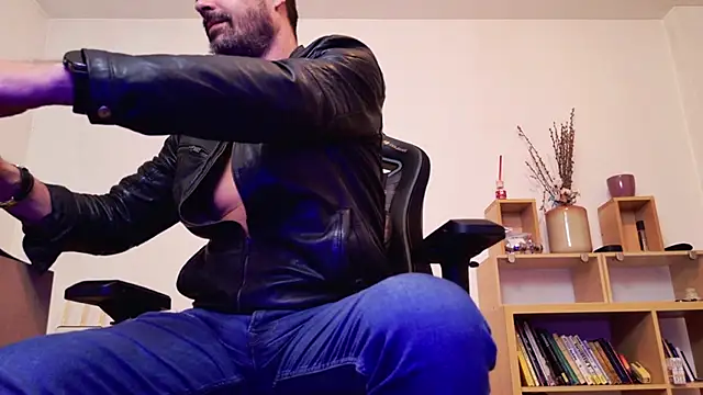 ChrisKox online show from 04.11.26