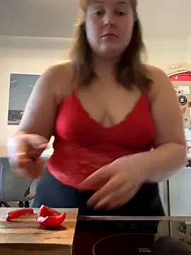 Snapshot of BootyLola chatting on 12.03.24 BootyLola online show from 12.03.24