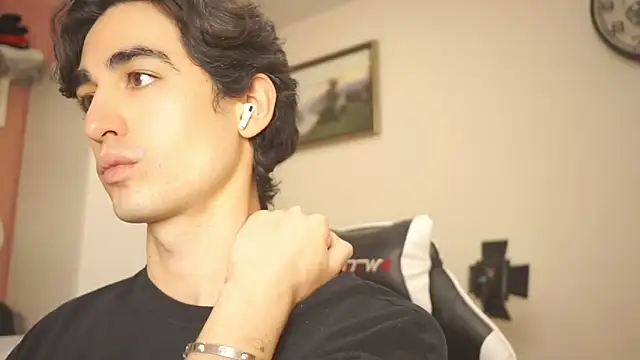 AlanDeNavarre online show from 02.15.25