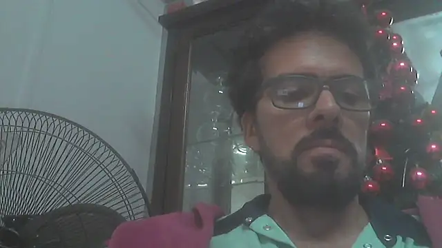 Snapshot of el_principe_hot chatting on 05.27.26 el principe hot online show from 05.27.26
