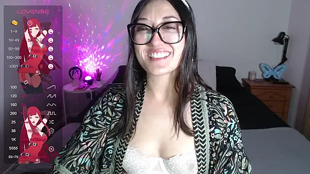 Ninimoon online show from 10.05.25