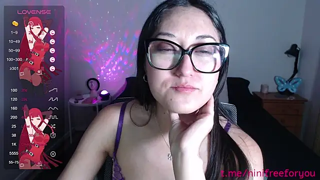 Ninimoon online show from 12.04.25