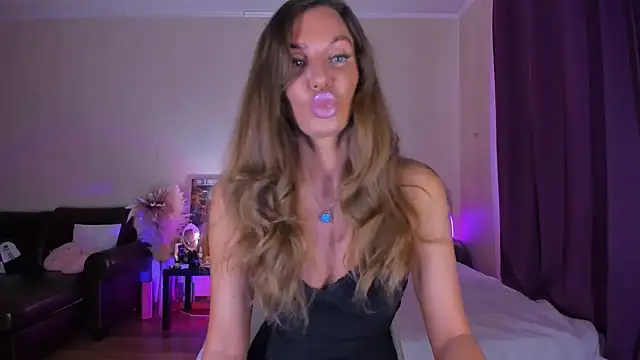 EmmaAbramson online show from 05.18.26