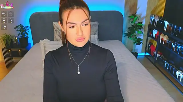 Kira from UA online show from 11.09.25