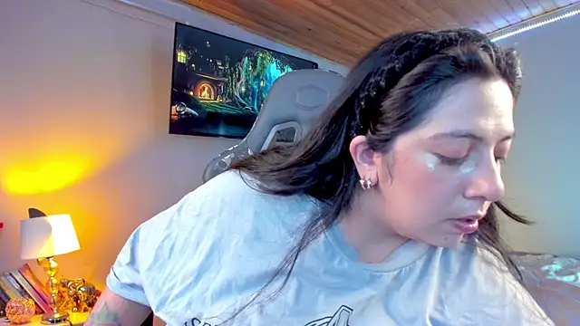 coraline latin online show from 02.04.25