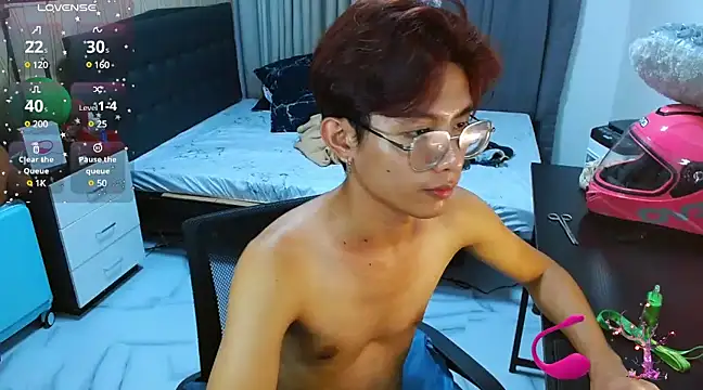 WildestTwink online show from 03.05.25