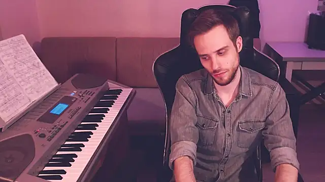 Snapshot of Sweetparker chatting on 12.04.24 Sweetparker online show from 12.04.24