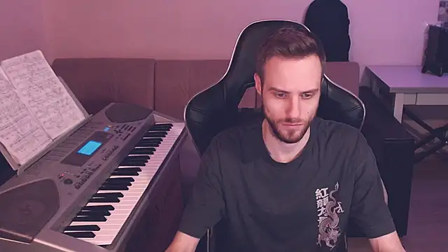 Snapshot of Sweetparker chatting on 01.14.25 Sweetparker online show from 01.14.25