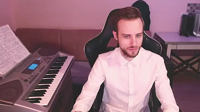 Snapshot of Sweetparker chatting on 02.19.25 Sweetparker online show from 02.19.25