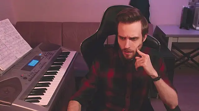 Snapshot of Sweetparker chatting on 03.02.25 Sweetparker online show from 03.02.25