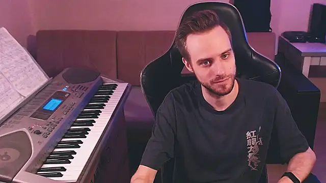 Snapshot of Sweetparker chatting on 09.14.25 Sweetparker online show from 09.14.25