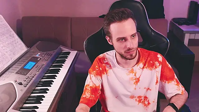 Snapshot of Sweetparker chatting on 09.20.25 Sweetparker online show from 09.20.25