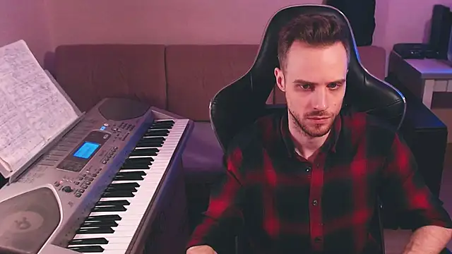 Snapshot of Sweetparker chatting on 10.18.25 Sweetparker online show from 10.18.25