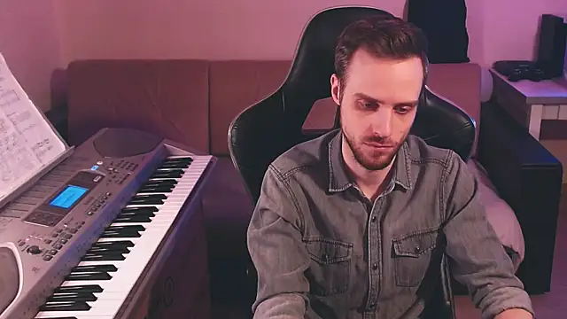 Snapshot of Sweetparker chatting on 11.23.25 Sweetparker online show from 11.23.25