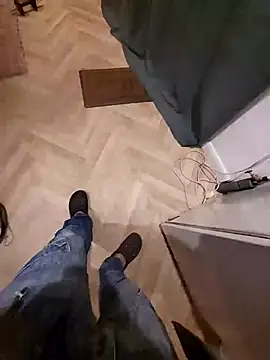 realeasy1 online show from 10.09.25