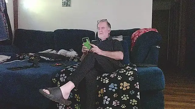 Snapshot of Sweet_Sexy1963 chatting on 09.29.25 Sweet Sexy1963 online show from 09.29.25