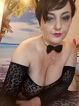 lucillabollente online show from 09.20.25