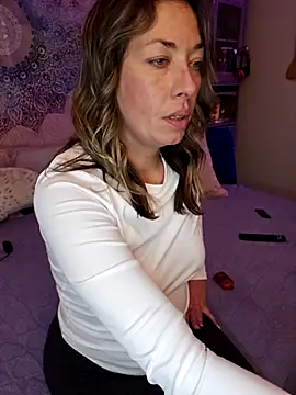  NinaLuvSins  online show from 11.28.25