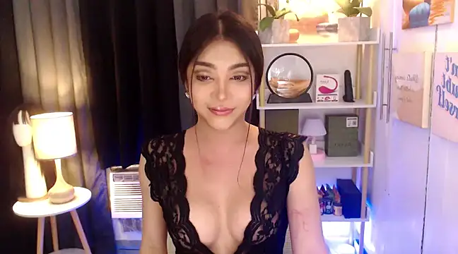 Snapshot of AsianMariaTs chatting on 12.10.24 AsianMariaTs online show from 12.10.24