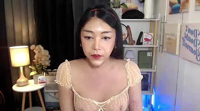 Snapshot of AsianMariaTs chatting on 01.16.25 AsianMariaTs online show from 01.16.25