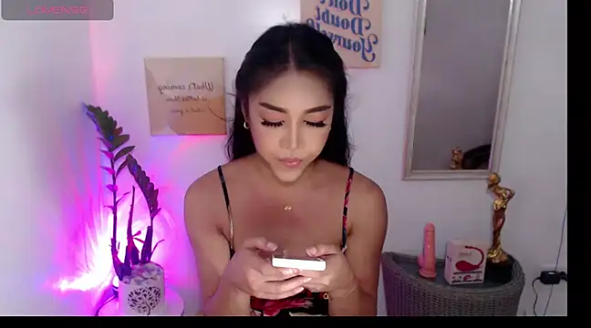 Snapshot of AsianMariaTs chatting on 03.09.25 AsianMariaTs online show from 03.09.25