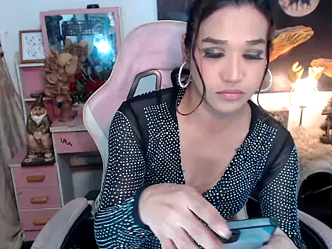 Snapshot of AsianMariaTs chatting on 11.03.25 AsianMariaTs online show from 11.03.25