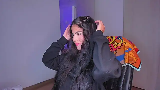 Lisegg  online show from 12.22.25