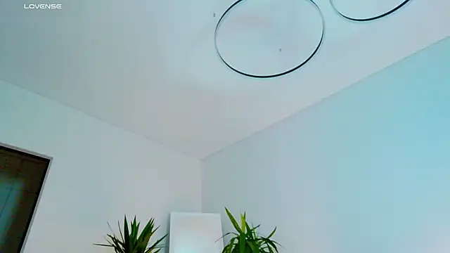 Snapshot of Sinful_Eyes chatting on 02.24.26 Sinful Eyes online show from 02.24.26