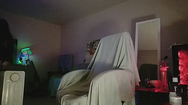 lara heaven online show from 03.29.26