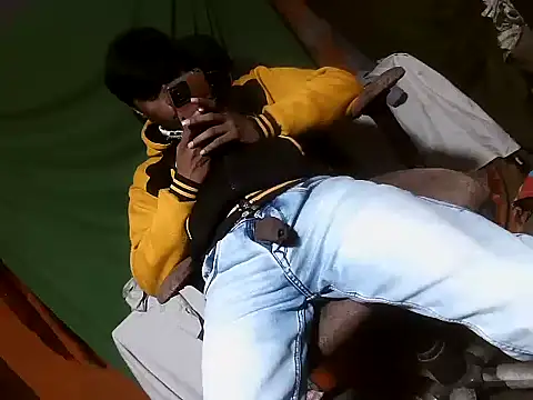 desiboy1101 online show from 12.15.25