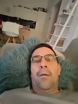 dick81 online show from 02.01.26