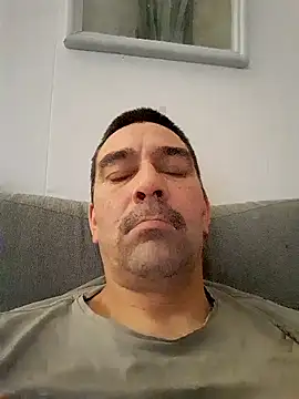 Snapshot of dick81 chatting on 03.30.26 dick81 online show from 03.30.26