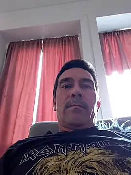 Snapshot of dick81 chatting on 04.28.26 dick81 online show from 04.28.26