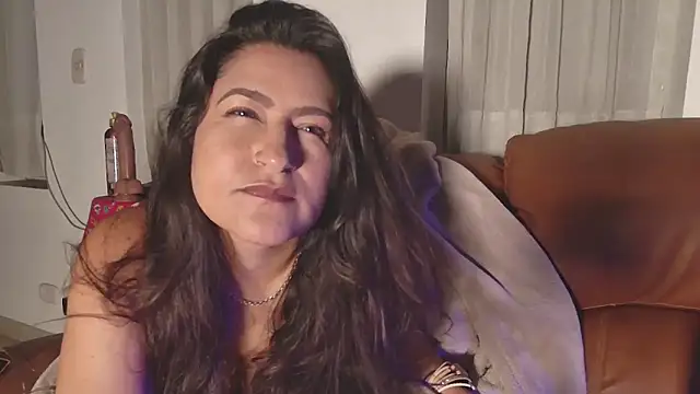 DeesseLuxure online show from 03.23.25